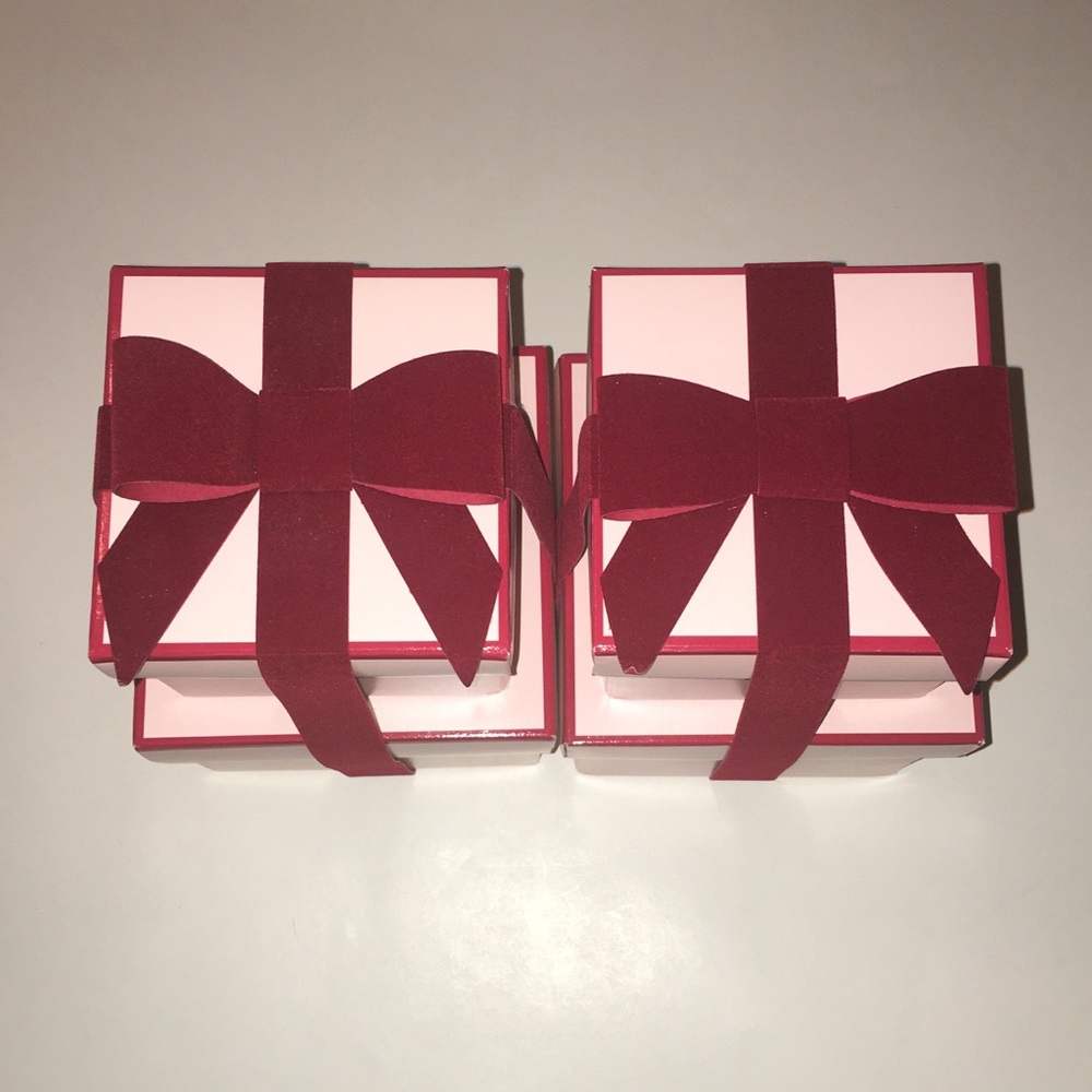 Victoria’s Secret Christmas Decorations